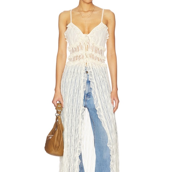 REVOLVE Tops - Revolve - Sariyah Top in Cream